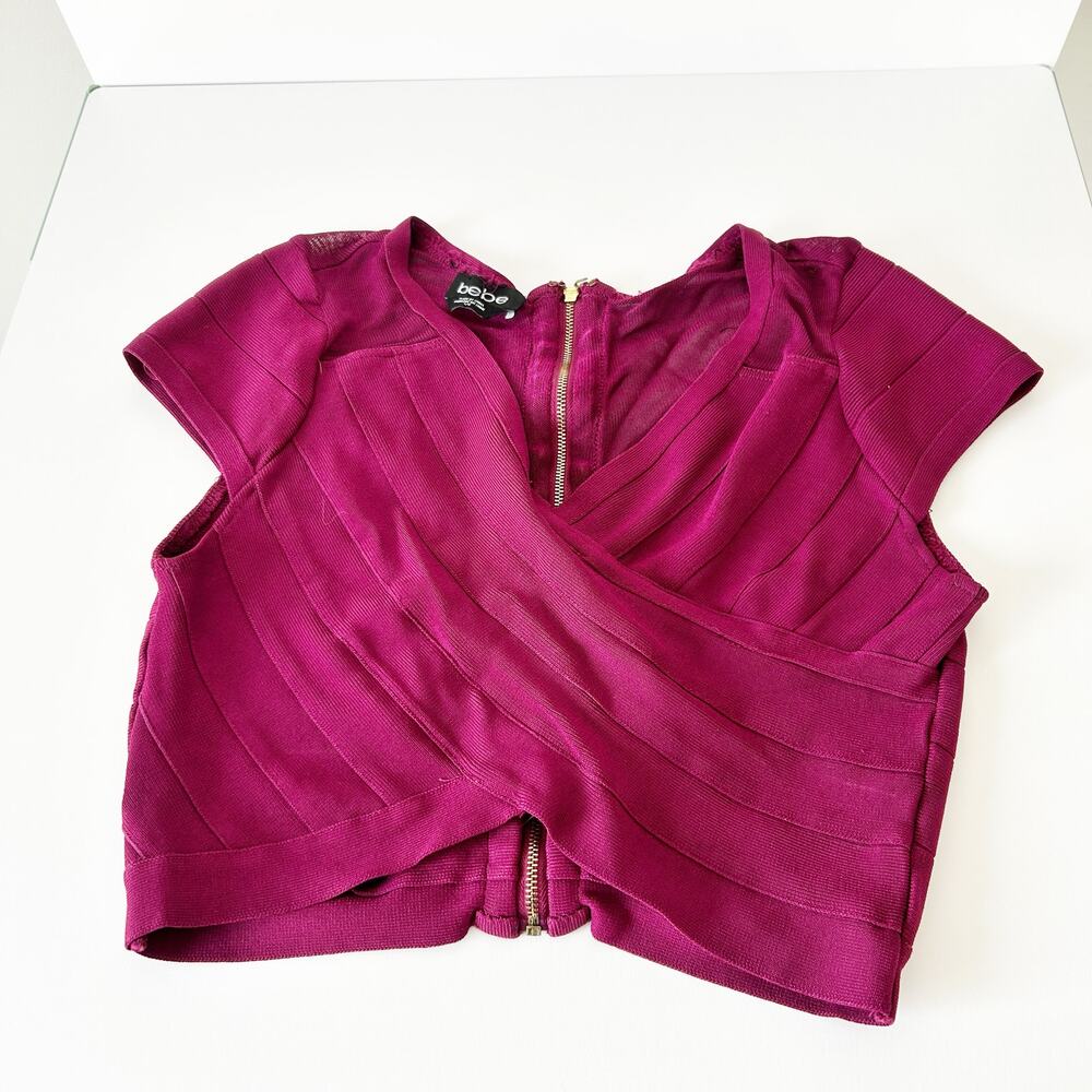 Bebe Bright Pink Magenta Cross Over Cap Sleeve Cropped Scuba Top Large (Juniors)